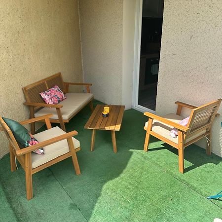 Appartement en rez de jardin tout équipé Fleurance Esterno foto