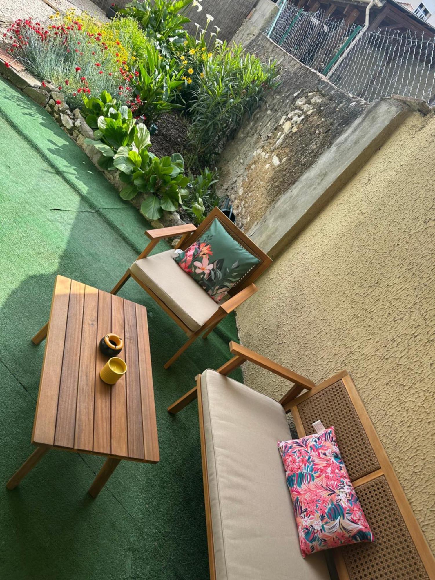 Appartement en rez de jardin tout équipé Fleurance Esterno foto